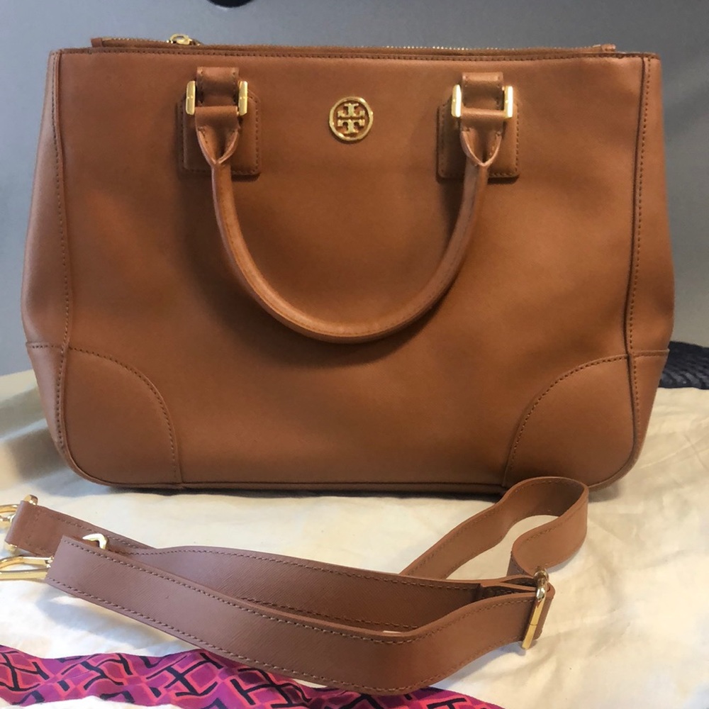 Tory Burch Robinson purse